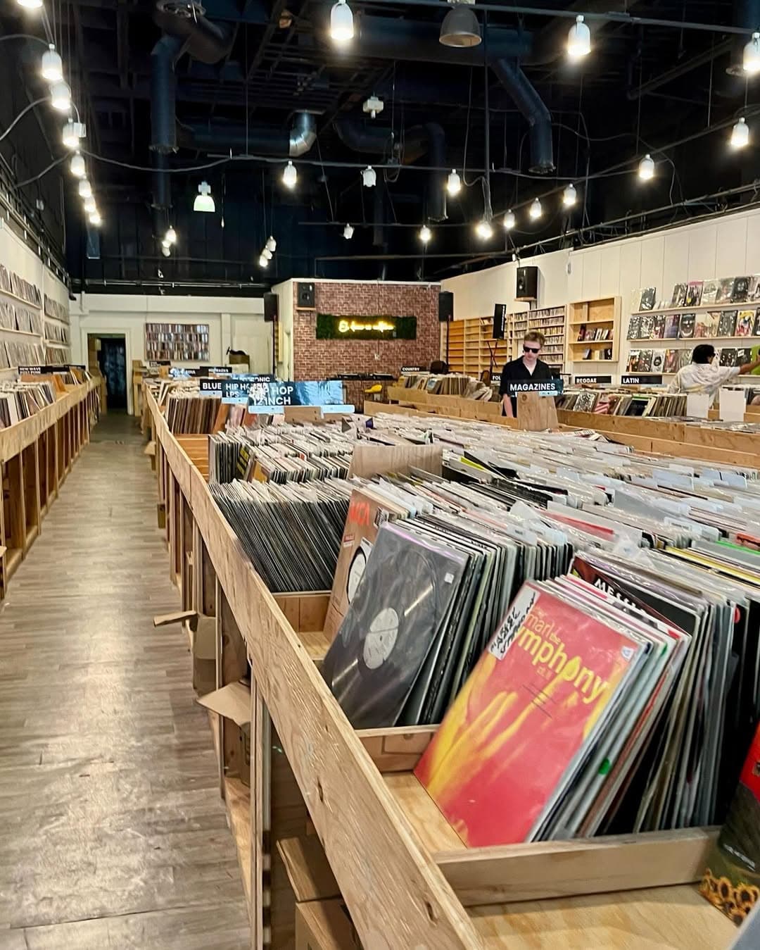 Hollywood Record Store & Event Stage 3