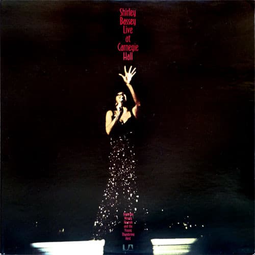 Shirley Bassey – Live At Carnegie Hall vinyl cover art