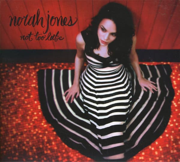 Norah Jones – Not Too Late vinyl cover art