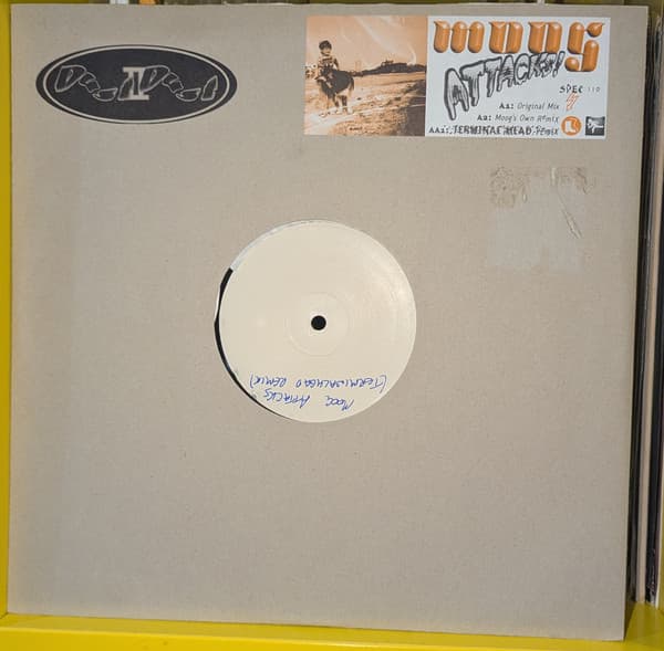 Moog (3) – Breakbeat - Moog Attacks! vinyl cover art