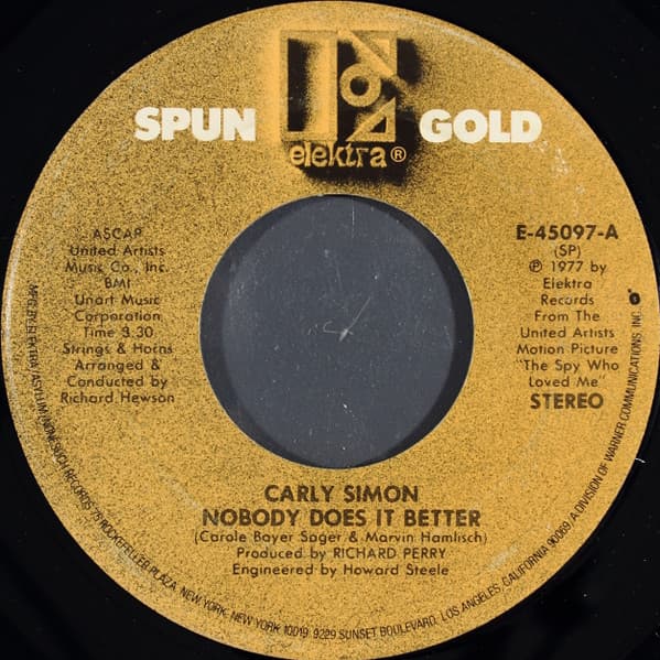 Carly Simon – Nobody Does It Better vinyl cover art